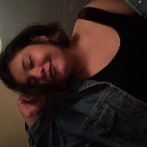 Meet your Posher, Jasmin - Picture 4 of 4